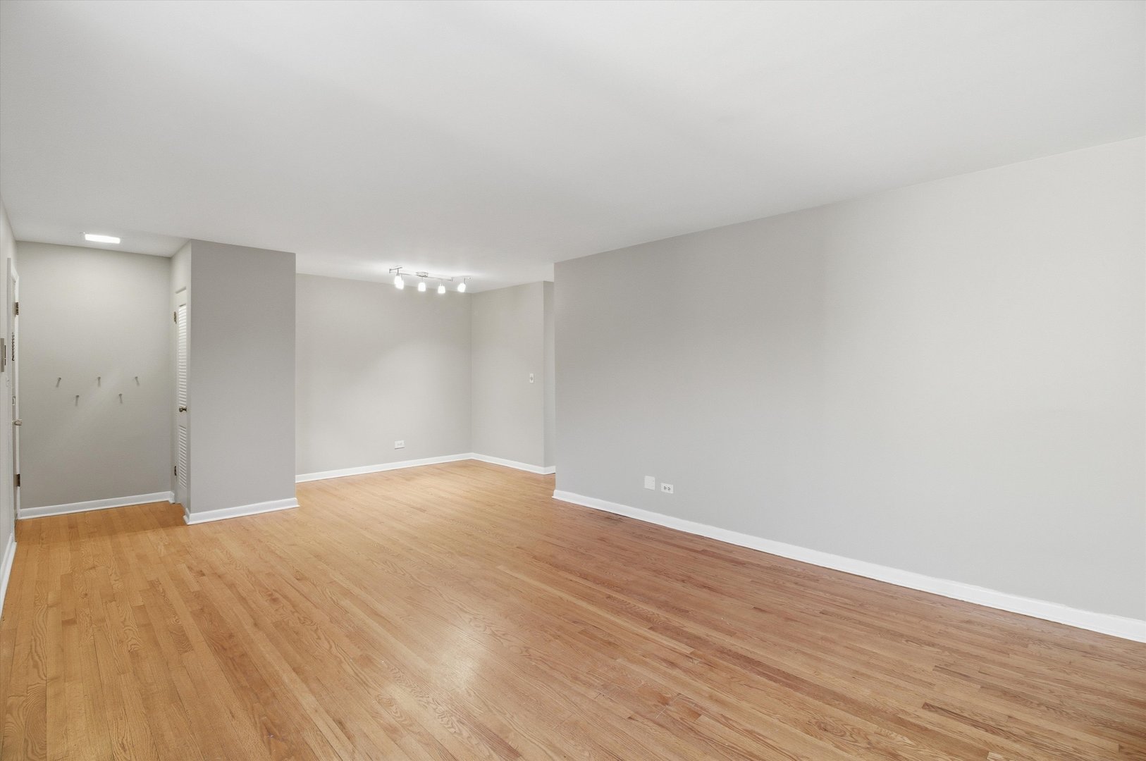 200 South Boulevard 2C