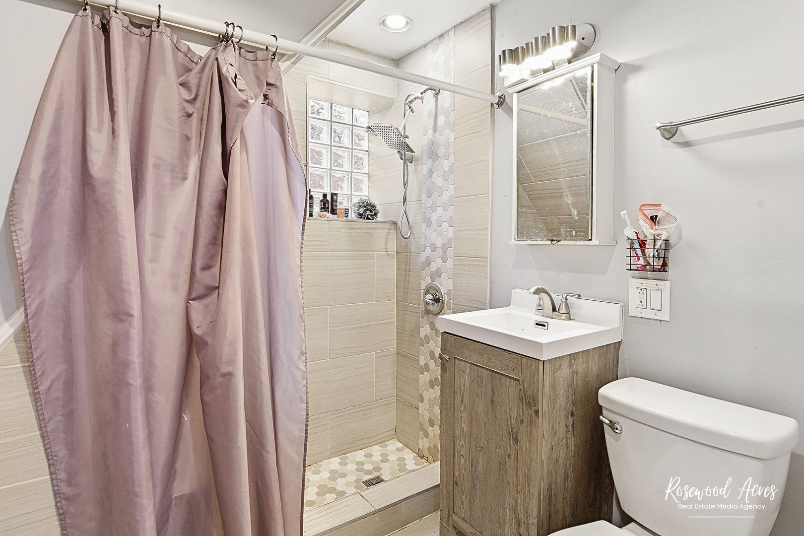 1920 S Sangamon Street