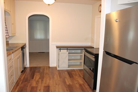 Tiny photo for 134 S Jefferson Street, Lockport, IL 60441 (MLS # 12461427)