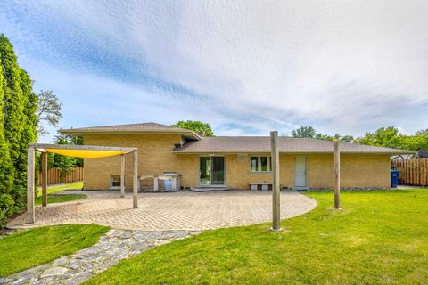 Tiny photo for 8610 Orchard Drive, Hickory Hills, IL 60457 (MLS # 12656531)