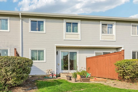 Tiny photo for 335 Dogwood Terrace, Buffalo Grove, IL 60089 (MLS # 12791719)