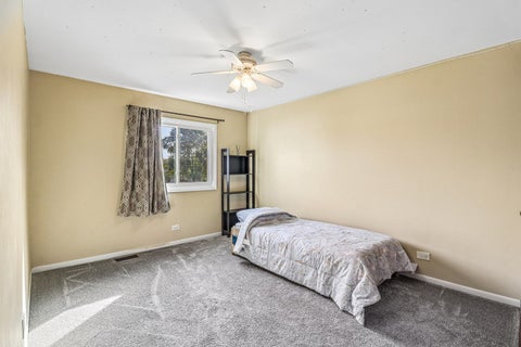 Tiny photo for 335 Dogwood Terrace, Buffalo Grove, IL 60089 (MLS # 12791719)