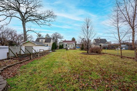 Tiny photo for 271 Oakwood Drive, Wood Dale, IL 60191 (MLS # 12542981)