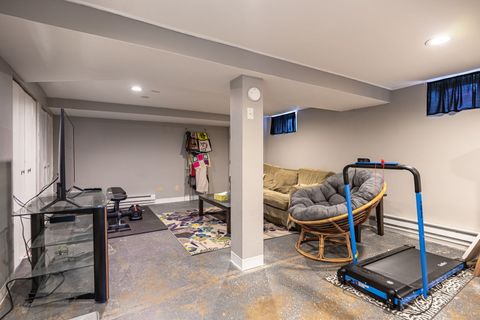 Tiny photo for 271 Oakwood Drive, Wood Dale, IL 60191 (MLS # 12542981)