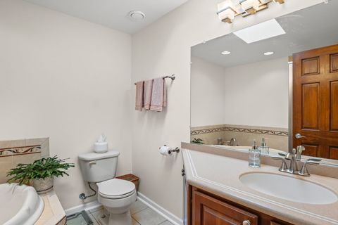 Tiny photo for 1515 S Harvard Avenue, Arlington Heights, IL 60005 (MLS # 12495739)