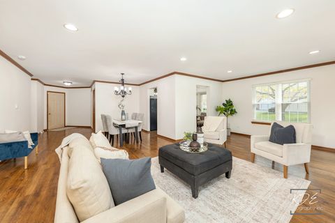 Tiny photo for 21210 Silktree Circle, Plainfield, IL 60544 (MLS # 12620895)