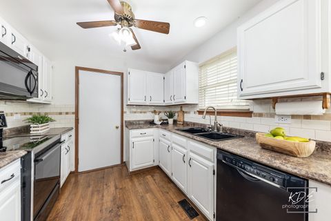 Tiny photo for 21210 Silktree Circle, Plainfield, IL 60544 (MLS # 12620895)