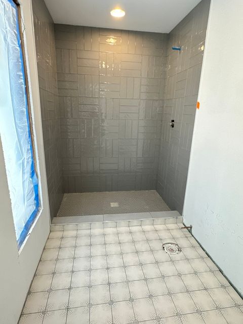 Tiny photo for 411 Woodland Court, Glenview, IL 60025 (MLS # 12576964)