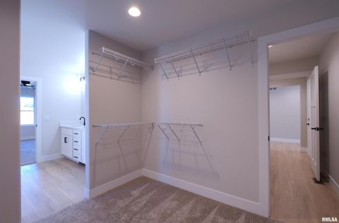 Tiny photo for 404 Crossroads Avenue, Camanche, IA 52730 (MLS # QC4268509)