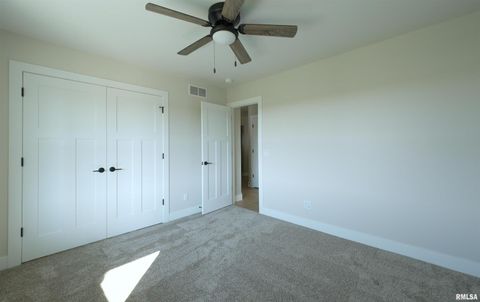 Tiny photo for 404 Crossroads Avenue, Camanche, IA 52730 (MLS # QC4268509)