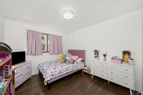 Tiny photo for 10429 S Keeler Avenue, Oak Lawn, IL 60453 (MLS # 12526119)