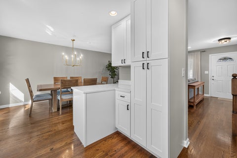 Tiny photo for 3S626 Wilbur Avenue, Warrenville, IL 60555 (MLS # 12790483)