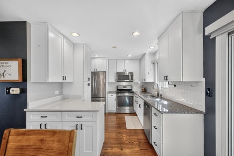 Tiny photo for 3S626 Wilbur Avenue, Warrenville, IL 60555 (MLS # 12790483)