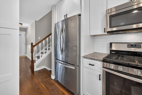 Tiny photo for 3S626 Wilbur Avenue, Warrenville, IL 60555 (MLS # 12790483)