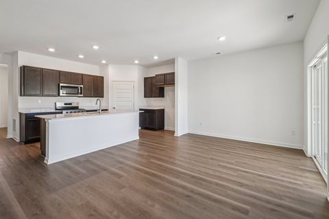 Tiny photo for 2592 skye Drive, Pingree Grove, IL 60140 (MLS # 12495072)