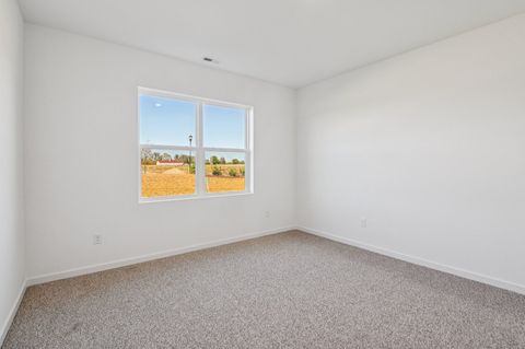 Tiny photo for 2592 skye Drive, Pingree Grove, IL 60140 (MLS # 12495072)