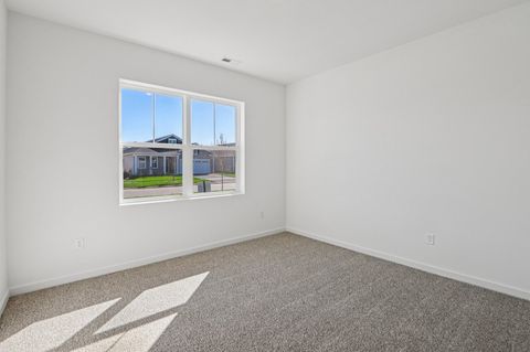 Tiny photo for 2592 skye Drive, Pingree Grove, IL 60140 (MLS # 12495072)