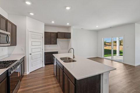 Tiny photo for 2592 skye Drive, Pingree Grove, IL 60140 (MLS # 12495072)