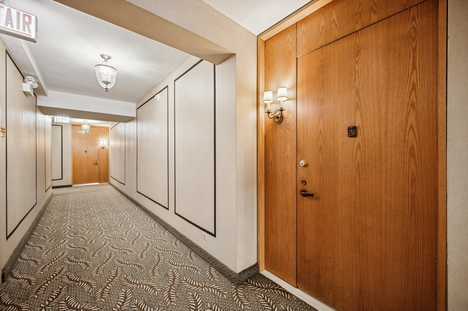 40 E DELAWARE Place 301
