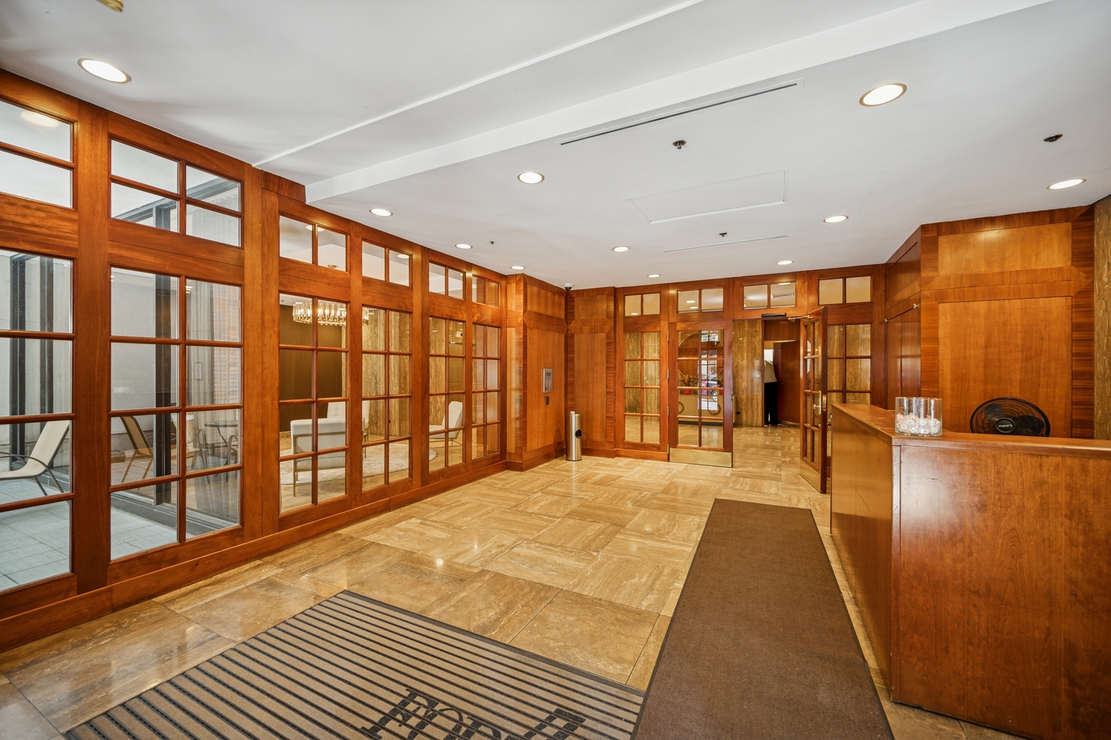 40 E DELAWARE Place 301