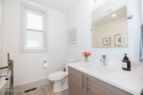 Tiny photo for 1221 E 46th Street #1, Chicago, IL 60653 (MLS # 12500720)