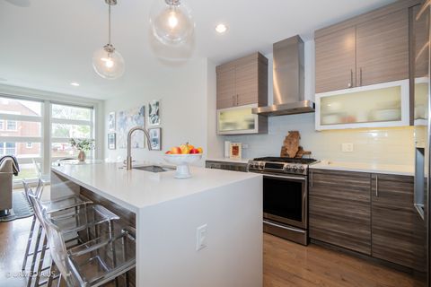 Tiny photo for 1221 E 46th Street #1, Chicago, IL 60653 (MLS # 12500720)