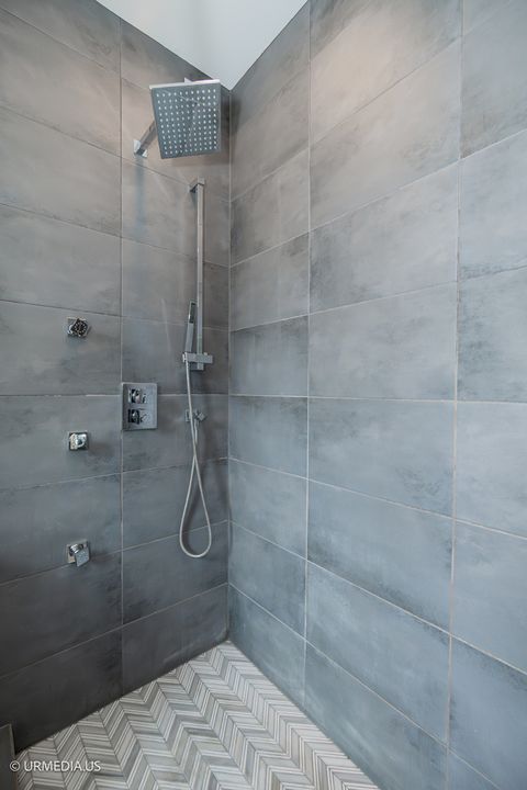 Tiny photo for 1221 E 46th Street #1, Chicago, IL 60653 (MLS # 12500720)