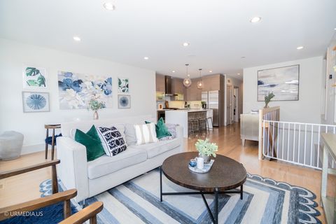 Tiny photo for 1221 E 46th Street #1, Chicago, IL 60653 (MLS # 12500720)