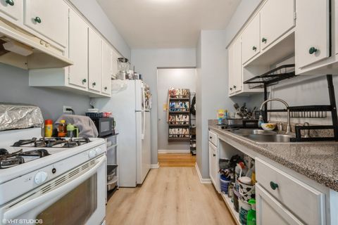 Tiny photo for 4757 N Keeler Avenue #302, Chicago, IL 60630 (MLS # 12432561)