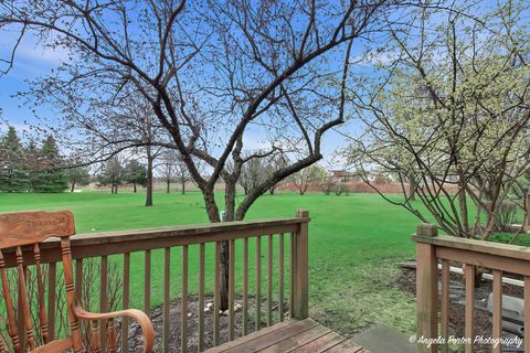 Tiny photo for 6044 Canterbury Lane #9-3, Hoffman Estates, IL 60192 (MLS # 12617209)