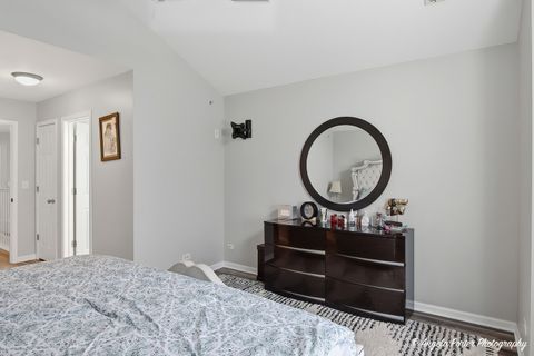Tiny photo for 6044 Canterbury Lane #9-3, Hoffman Estates, IL 60192 (MLS # 12617209)