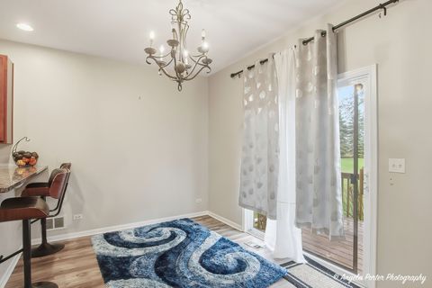 Tiny photo for 6044 Canterbury Lane #9-3, Hoffman Estates, IL 60192 (MLS # 12617209)