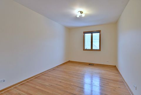 Tiny photo for 7324 W Lunt Avenue, Chicago, IL 60631 (MLS # 12562260)