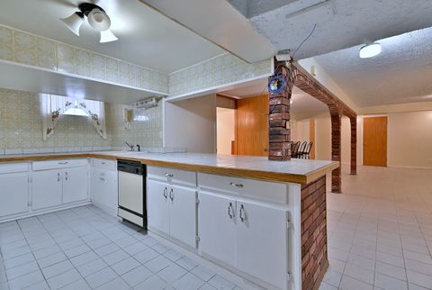 Tiny photo for 7324 W Lunt Avenue, Chicago, IL 60631 (MLS # 12562260)