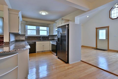 Tiny photo for 7324 W Lunt Avenue, Chicago, IL 60631 (MLS # 12562260)