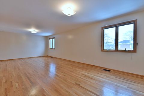 Tiny photo for 7324 W Lunt Avenue, Chicago, IL 60631 (MLS # 12562260)