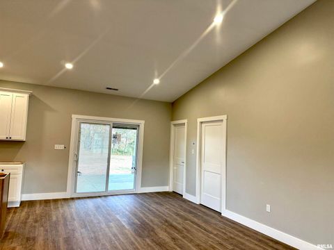 Tiny photo for 12570 Hudgens Road, Marion, IL 62959 (MLS # EB460321)