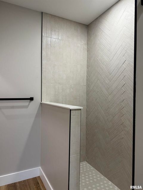 Tiny photo for 12570 Hudgens Road, Marion, IL 62959 (MLS # EB460321)