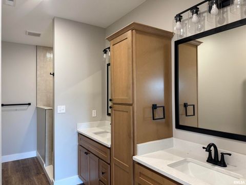 Tiny photo for 12570 Hudgens Road, Marion, IL 62959 (MLS # EB460321)