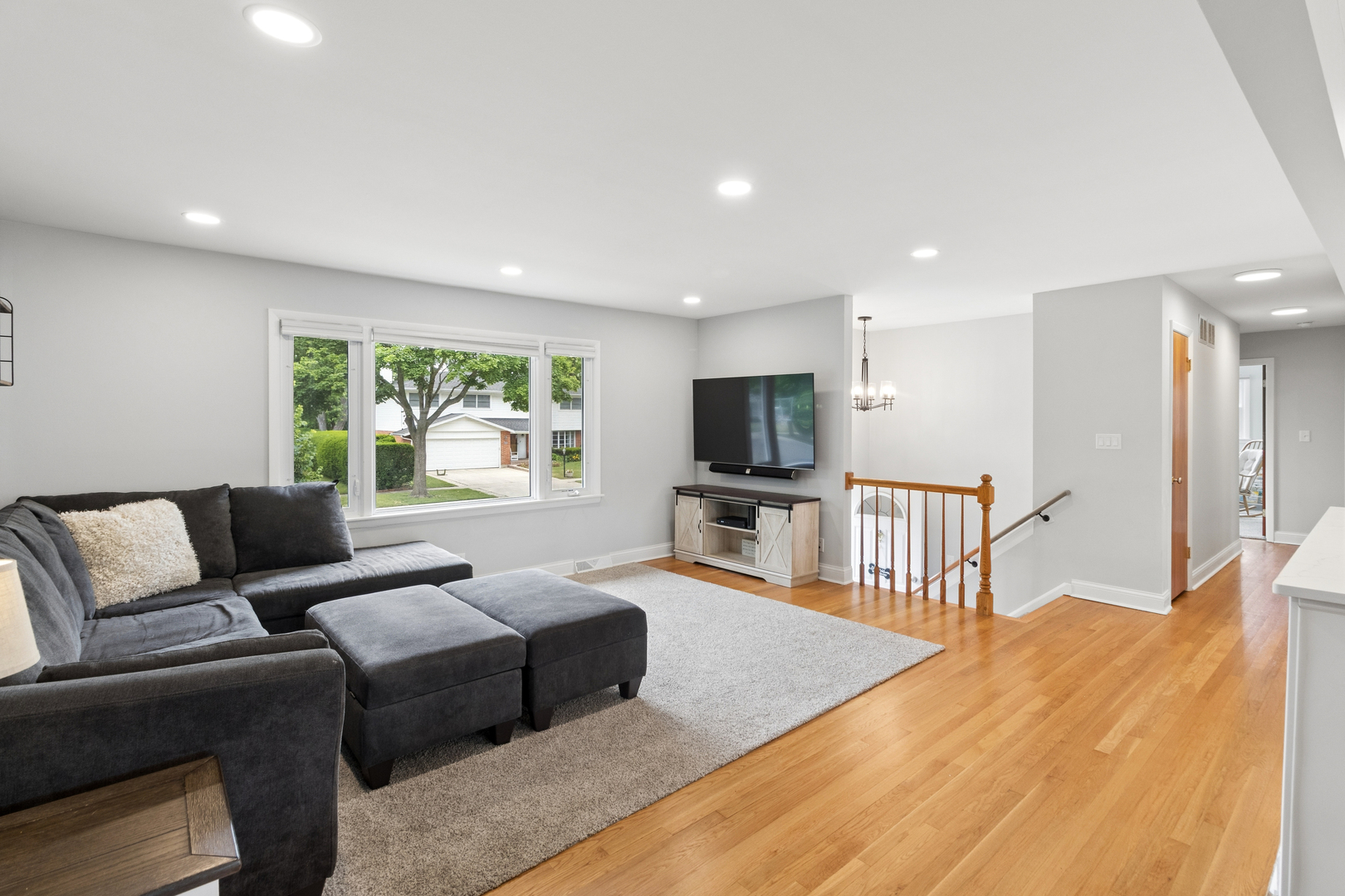 1111 N Greenfield Lane