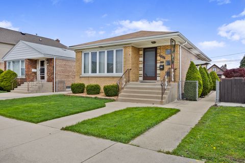Tiny photo for 5353 S Moody Avenue, Chicago, IL 60638 (MLS # 12626343)