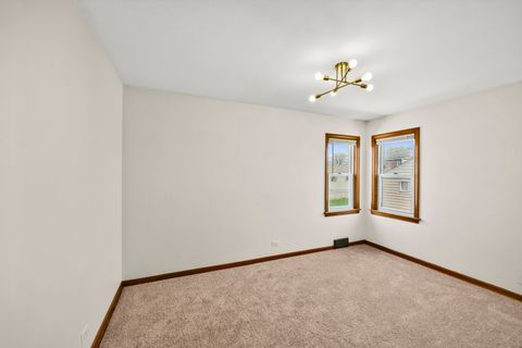 Tiny photo for 5353 S Moody Avenue, Chicago, IL 60638 (MLS # 12626343)
