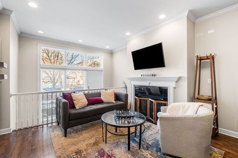 Tiny photo for 3035 N Racine Avenue #1, Chicago, IL 60657 (MLS # 12593479)