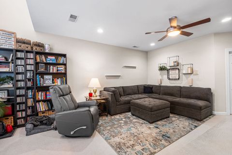 Tiny photo for 3035 N Racine Avenue #1, Chicago, IL 60657 (MLS # 12593479)