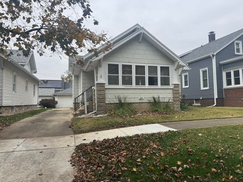 Tiny photo for 219 S Jackson Street, Clinton, IL 61727 (MLS # 12480889)