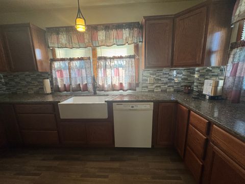 Tiny photo for 219 S Jackson Street, Clinton, IL 61727 (MLS # 12480889)