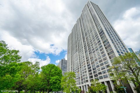 2800 N LAKE SHORE Drive 2804 Chicago IL 60614