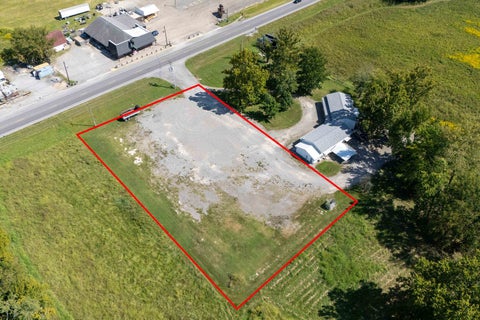 Photo of 14963 37 Route, Johnston City, IL 62951 (MLS # 100539123)