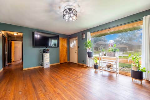 Tiny photo for 8040 S 85th Court, Justice, IL 60458 (MLS # 12691630)