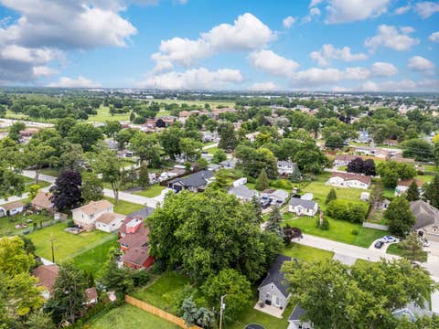 Tiny photo for 8040 S 85th Court, Justice, IL 60458 (MLS # 12691630)